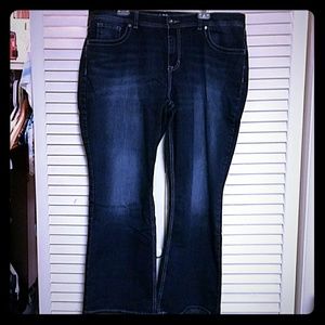 Apt. 9 Bootcut Jeans